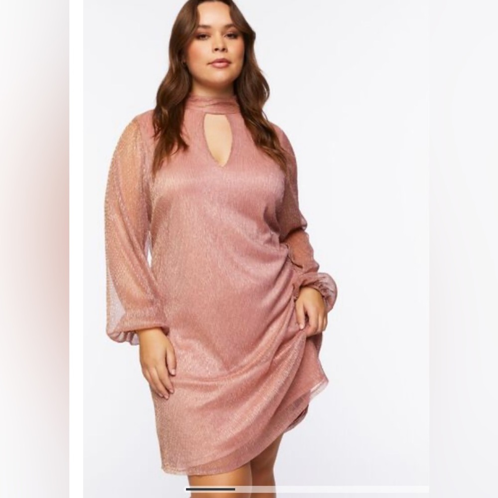 Forever 21 Plus Size Plisse Cutout Mini Dress Size 1X Rose Gold